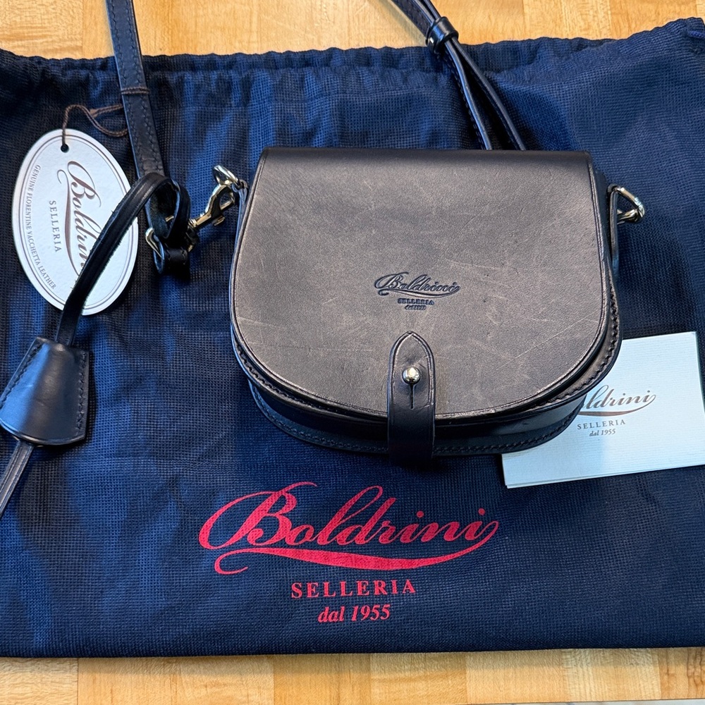 Boldrini Black Leather Crossbody Bag